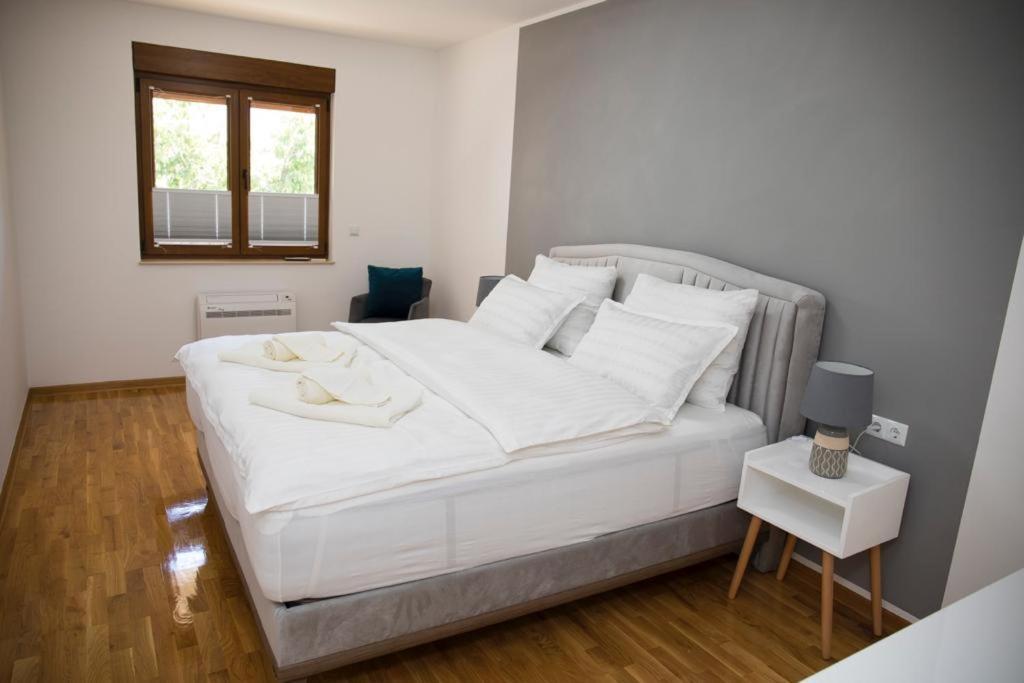Apartment Divine Mostar Esterno foto