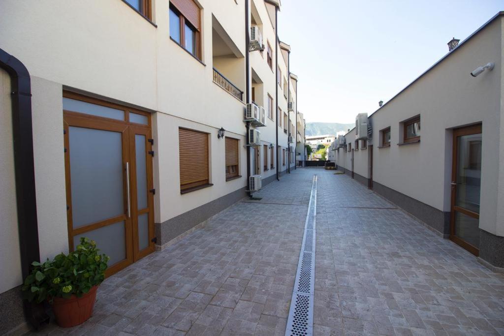 Apartment Divine Mostar Esterno foto